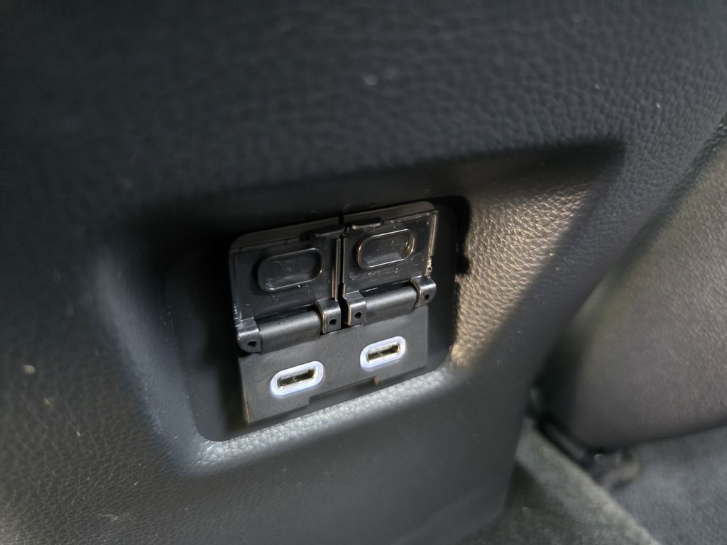 2025 Toyota Rav4 Image 27