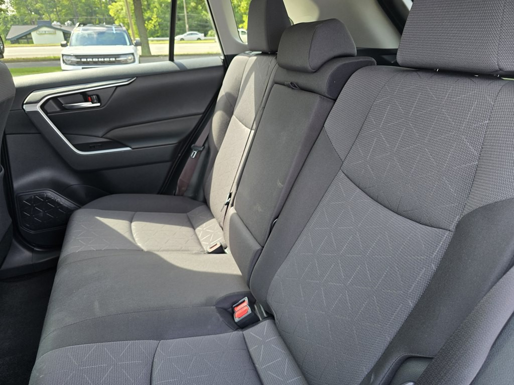 2025 Toyota Rav4 Image 28
