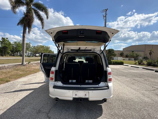 2019 Ford Flex Image 7