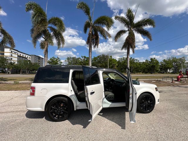2019 Ford Flex Image 11