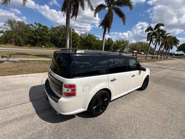 2019 Ford Flex Image 13