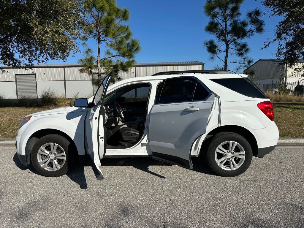 2013 Dodge Challenger Image 10