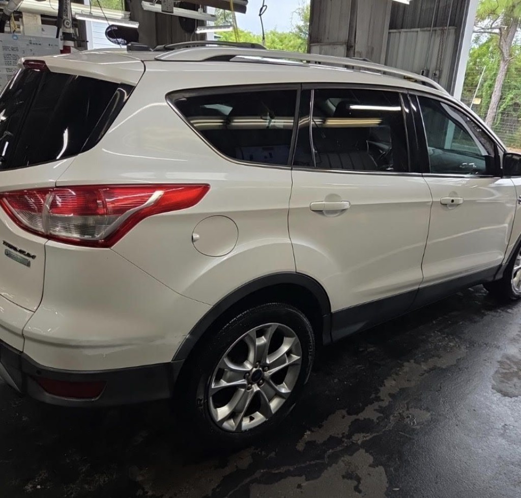 2014 Ford Escape Image 3