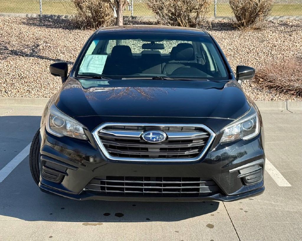 2018 Subaru Legacy Image 9