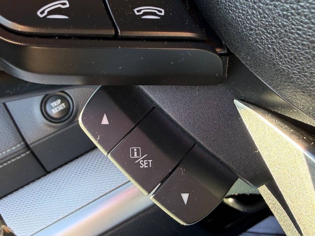 2018 Subaru Legacy Image 19