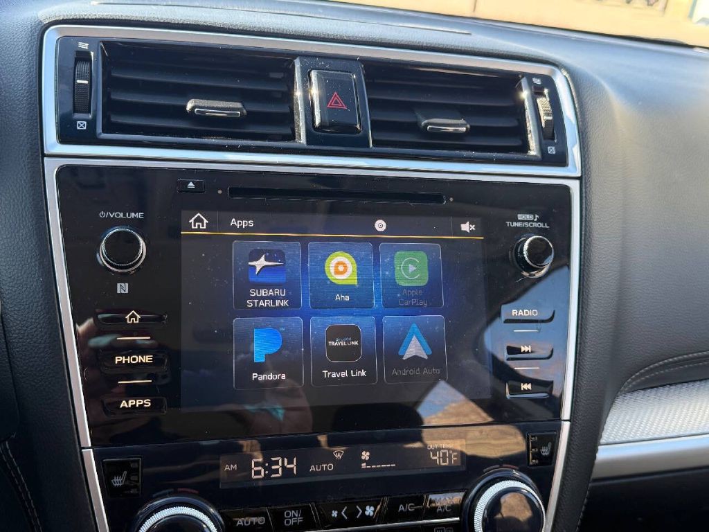 2018 Subaru Legacy Image 21