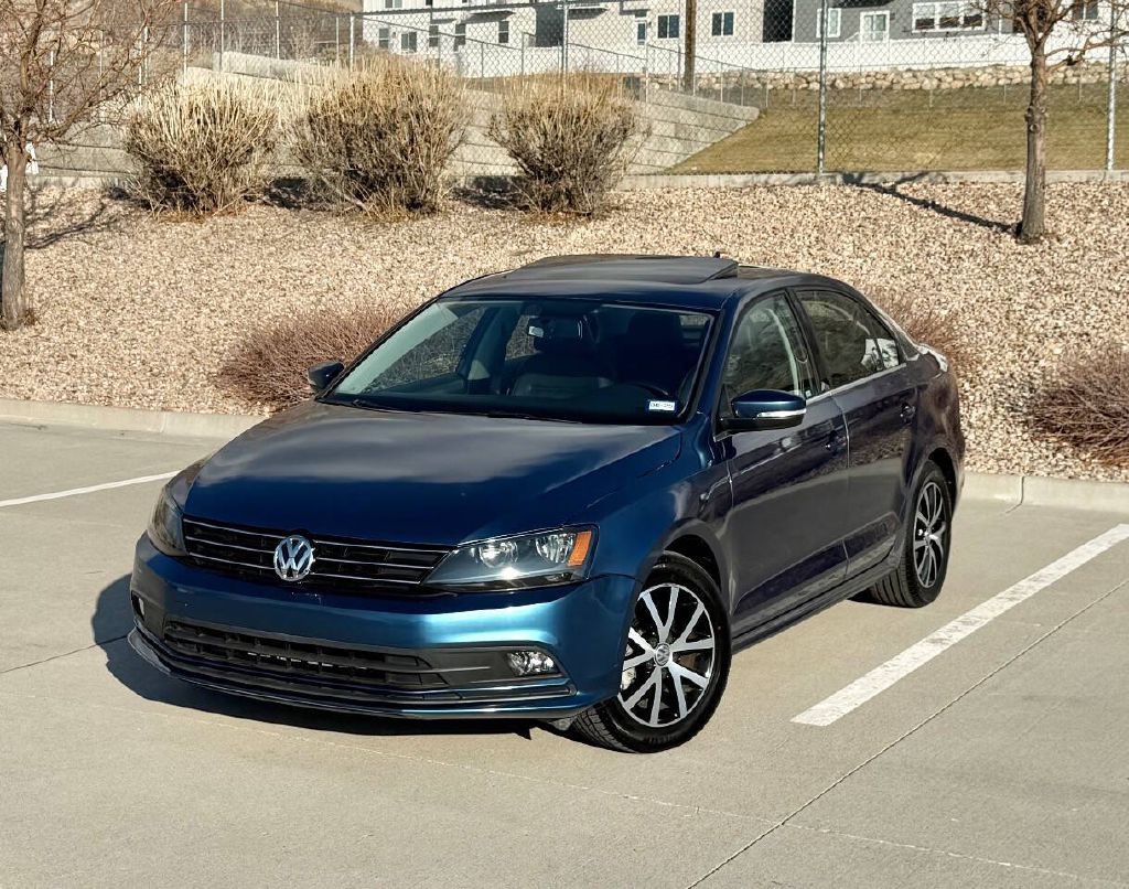 2017 Volkswagen Jetta Image 1