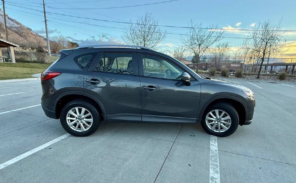 2015 Mazda CX-5 Image 9