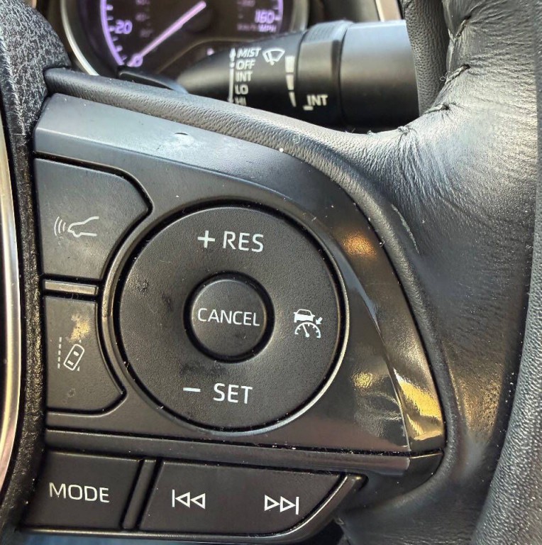 2018 Toyota Camry Image 14