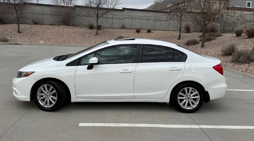 2012 Honda Civic Image 2