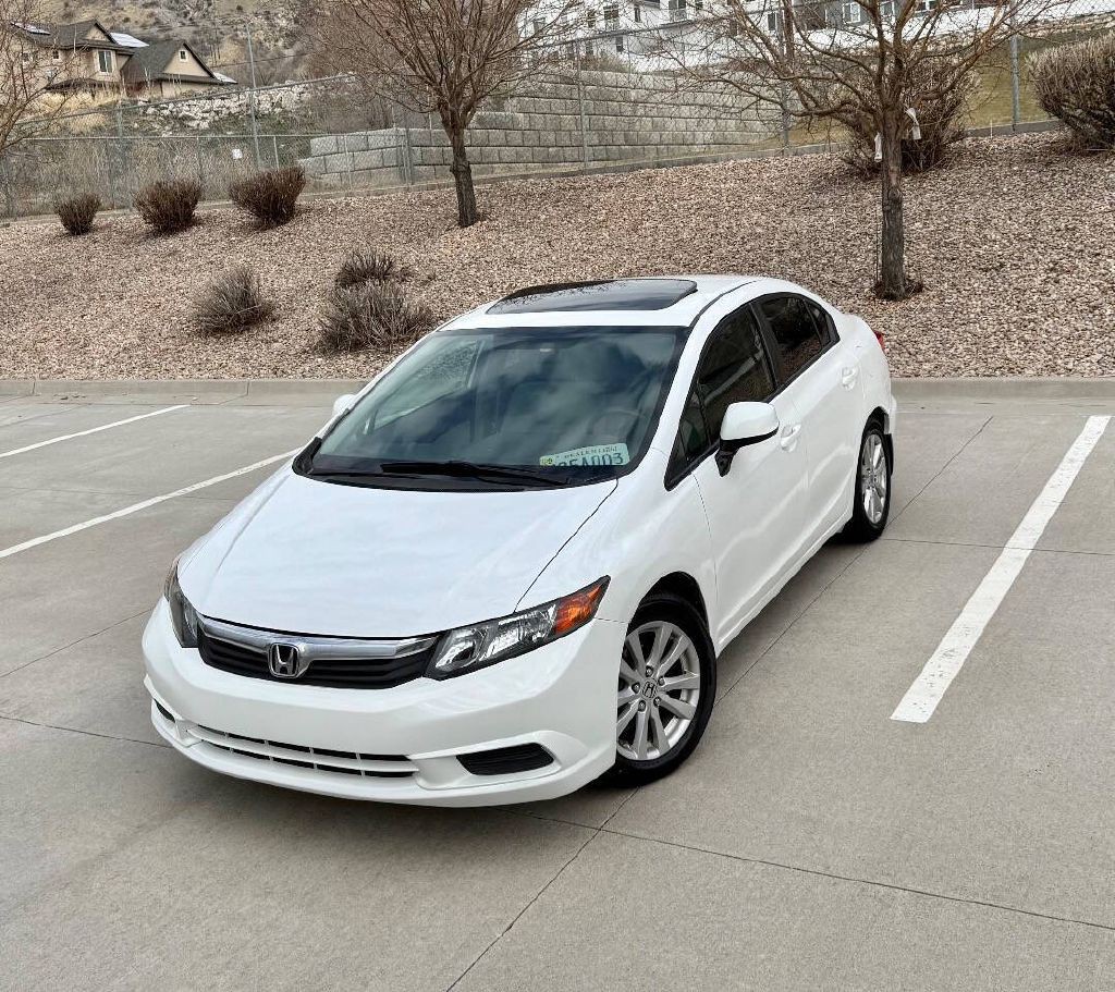 2012 Honda Civic Image 17