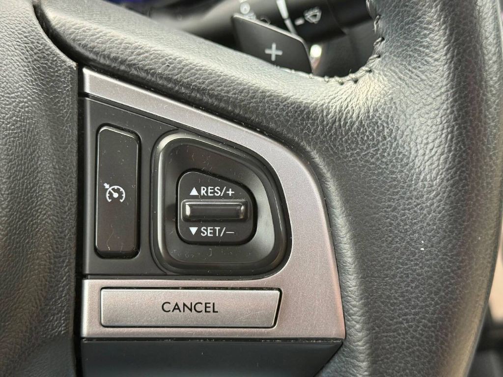 2015 Subaru Legacy Image 28