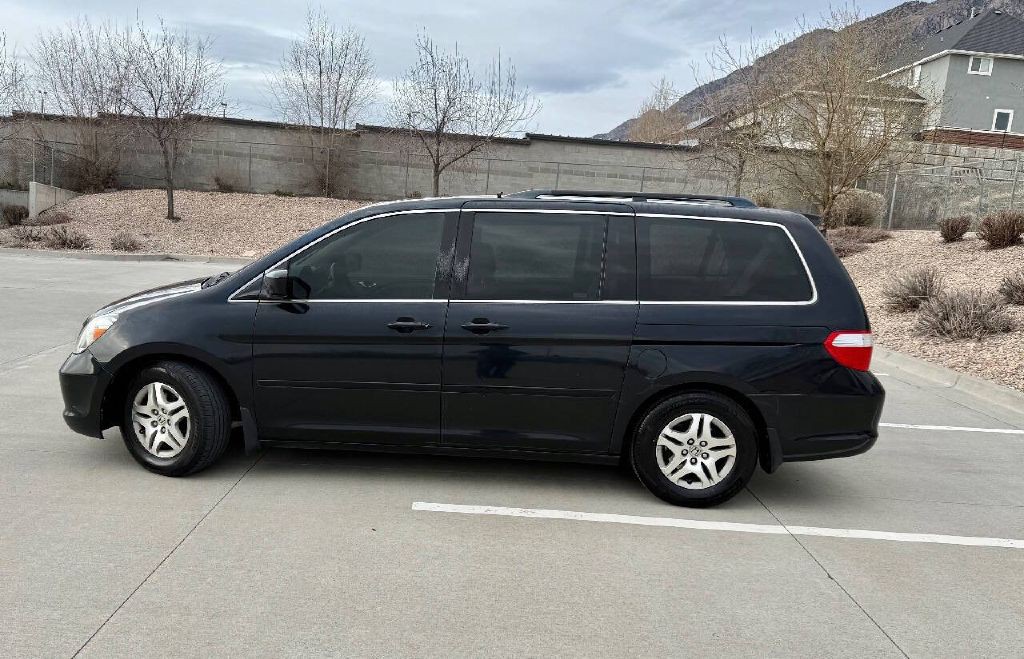 2007 Honda Odyssey Image 2