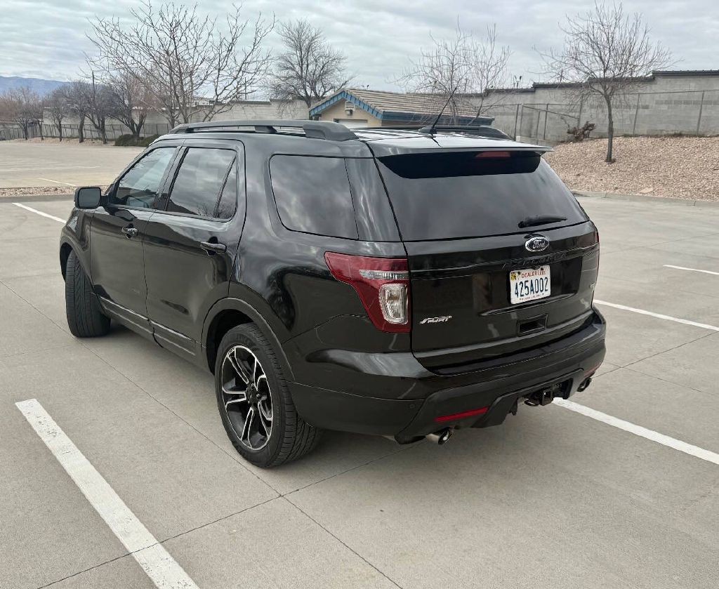 2015 Ford Explorer Image 3