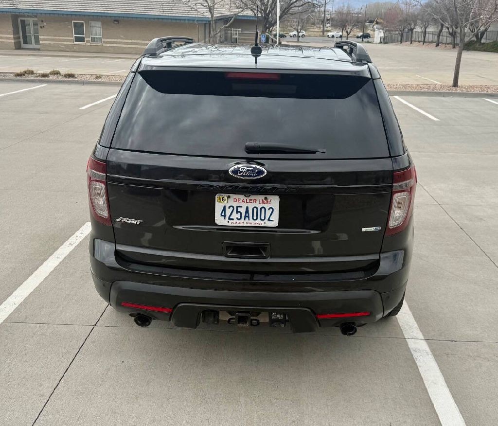 2015 Ford Explorer Image 4