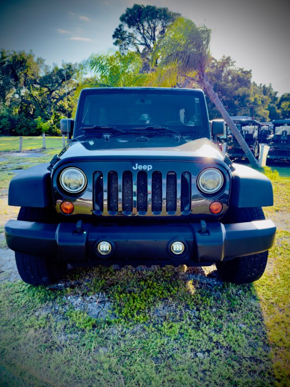 2011 Jeep Wrangler Unlimited Image 6