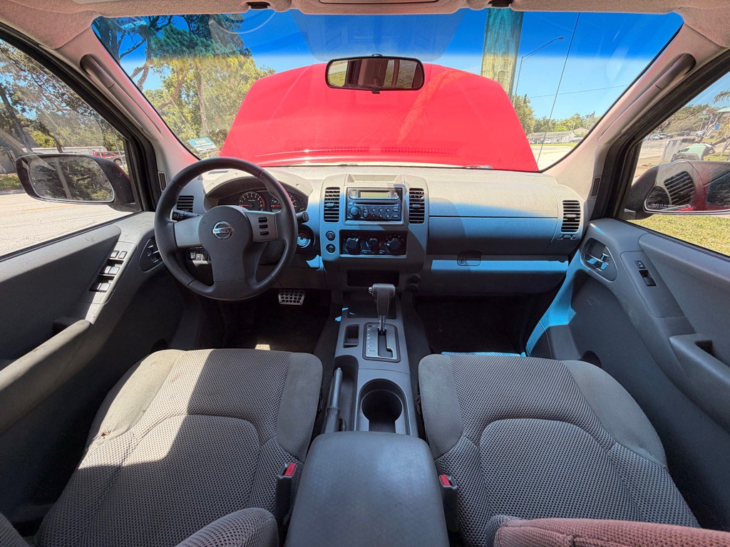2007 Nissan Frontier Image 9