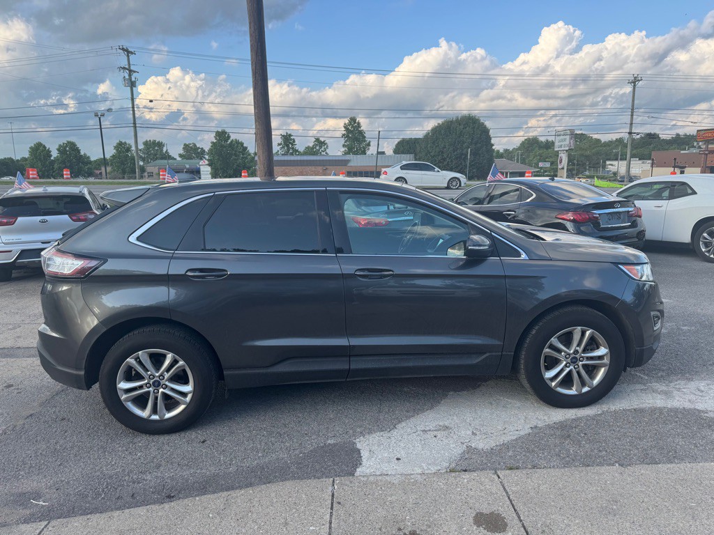 2016 Ford Edge Image 4