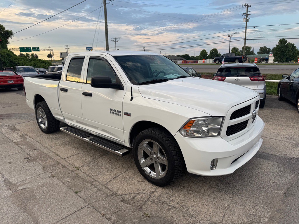 2017 RAM 1500 Image 3