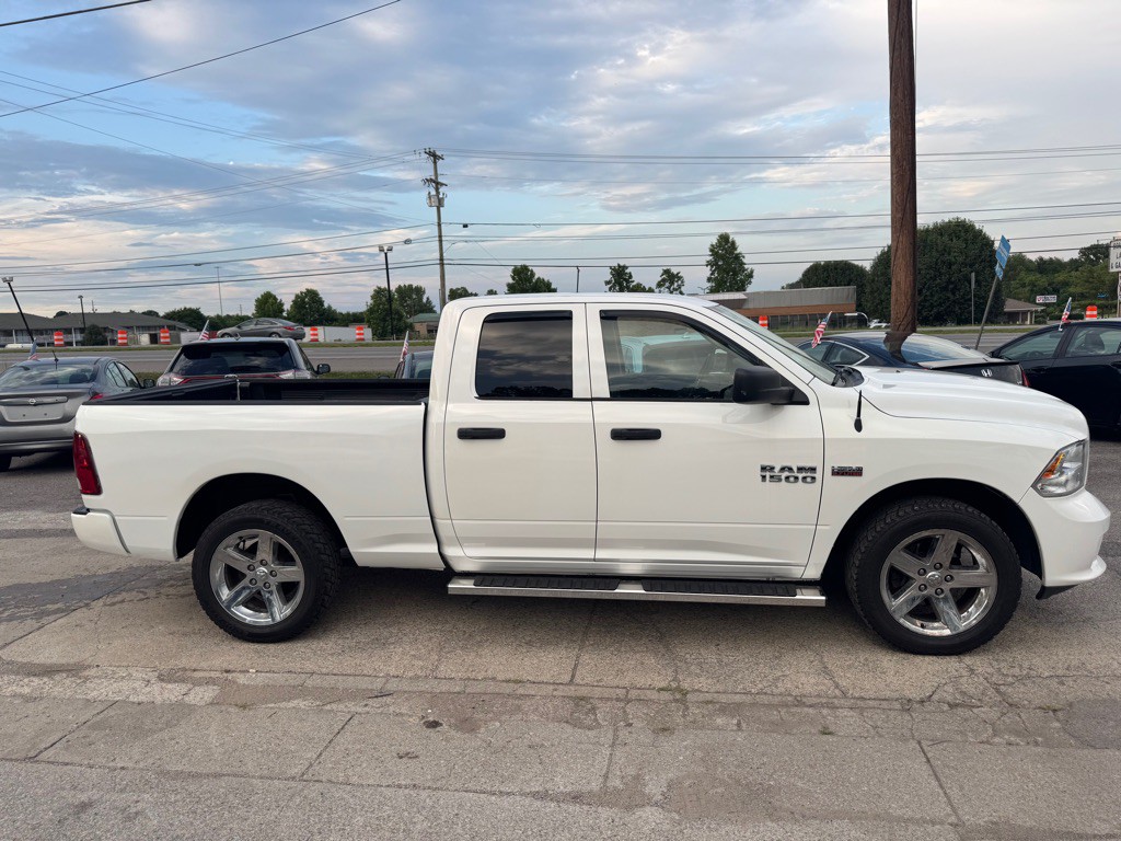 2017 RAM 1500 Image 4