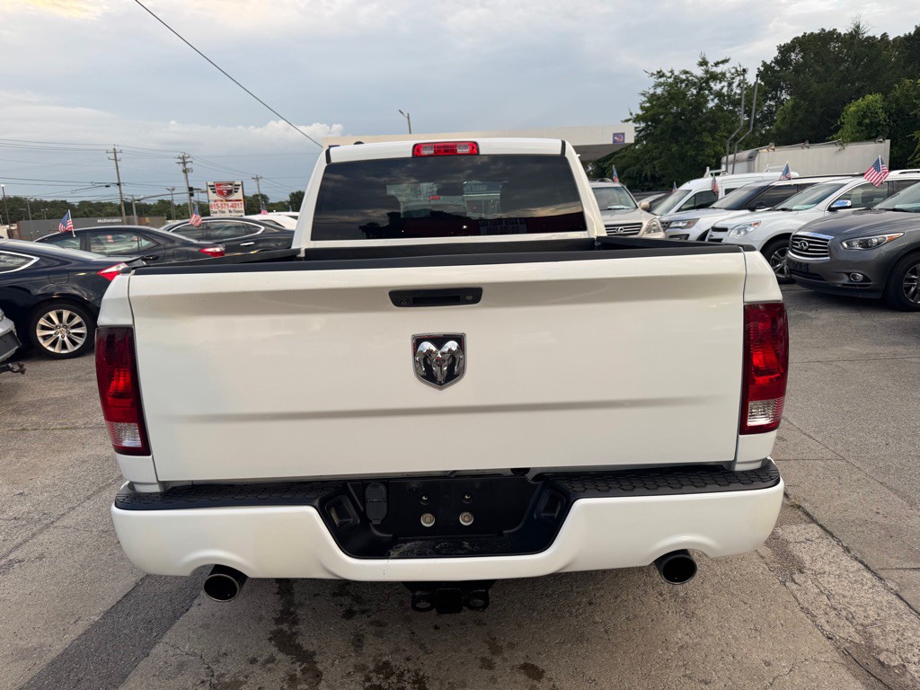 2017 RAM 1500 Image 6
