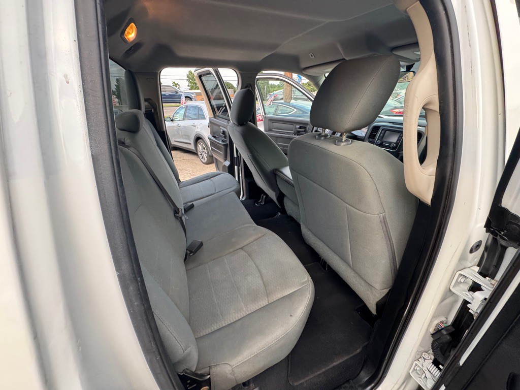 2017 RAM 1500 Image 11