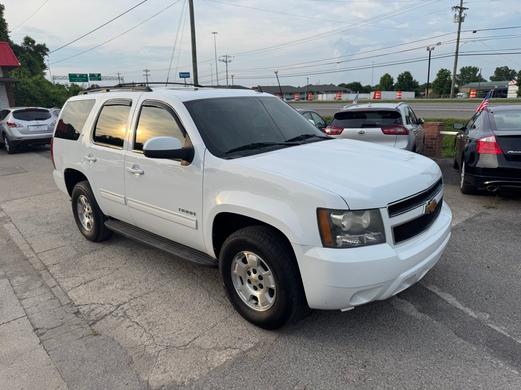 2012 Chevrolet Tahoe Image 3