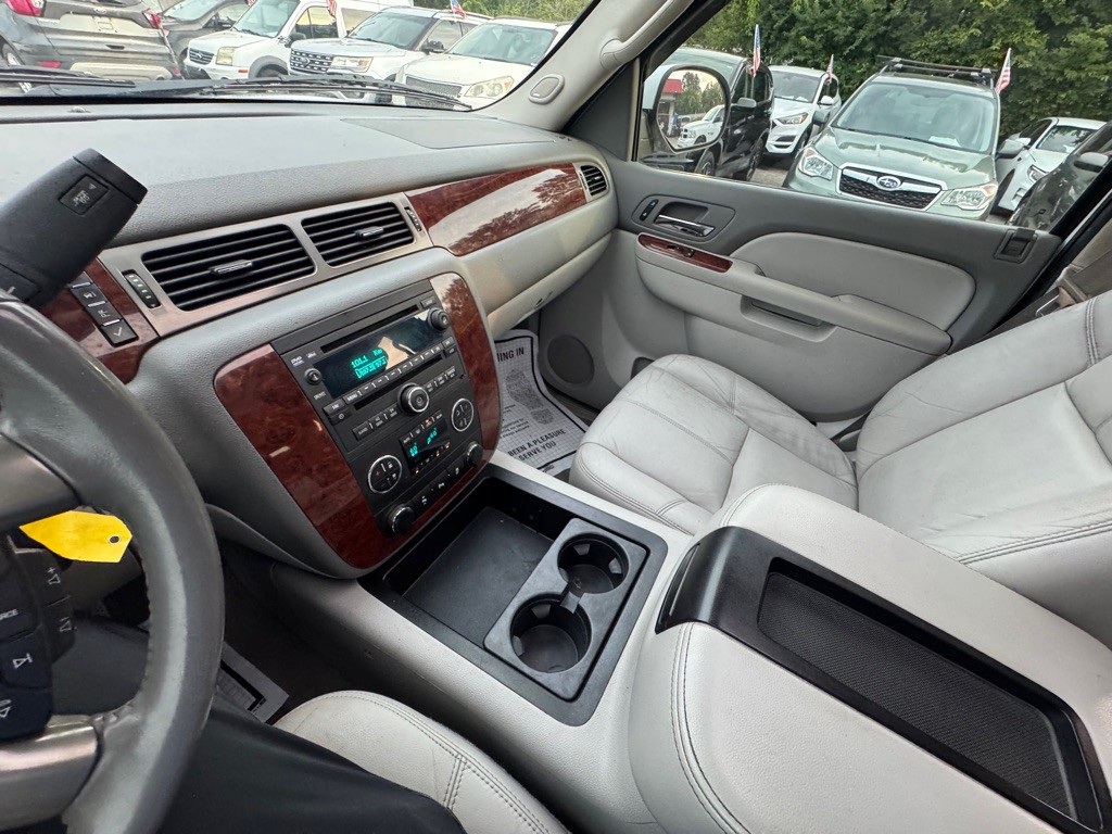 2012 Chevrolet Tahoe Image 15