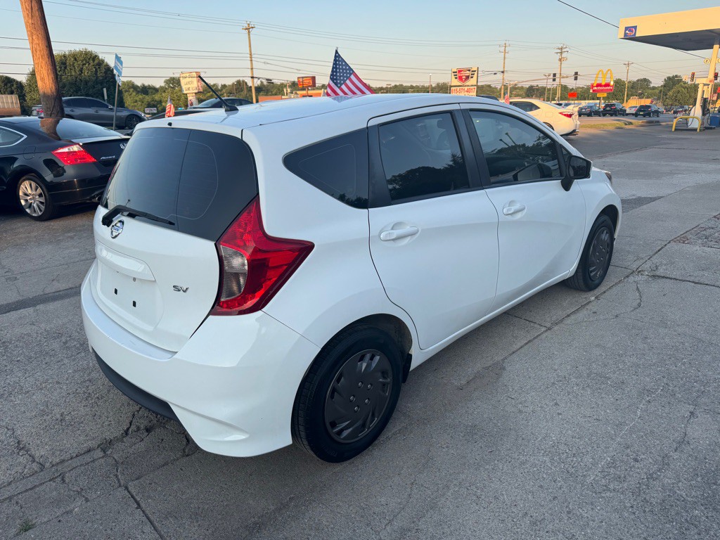 2019 Nissan Versa Image 5