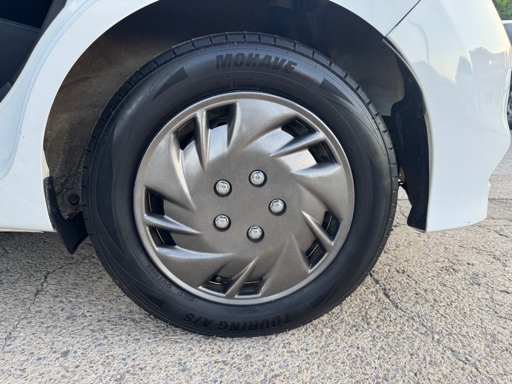 2019 Nissan Versa Image 17