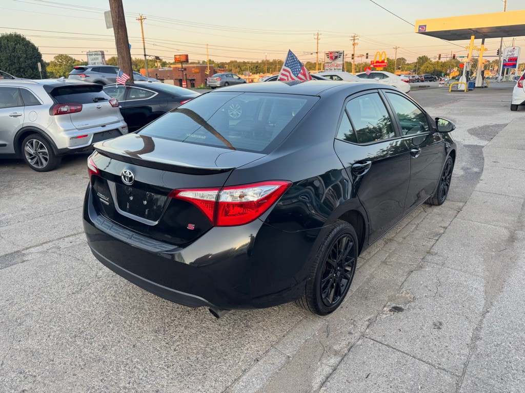 2016 Toyota Corolla Image 5