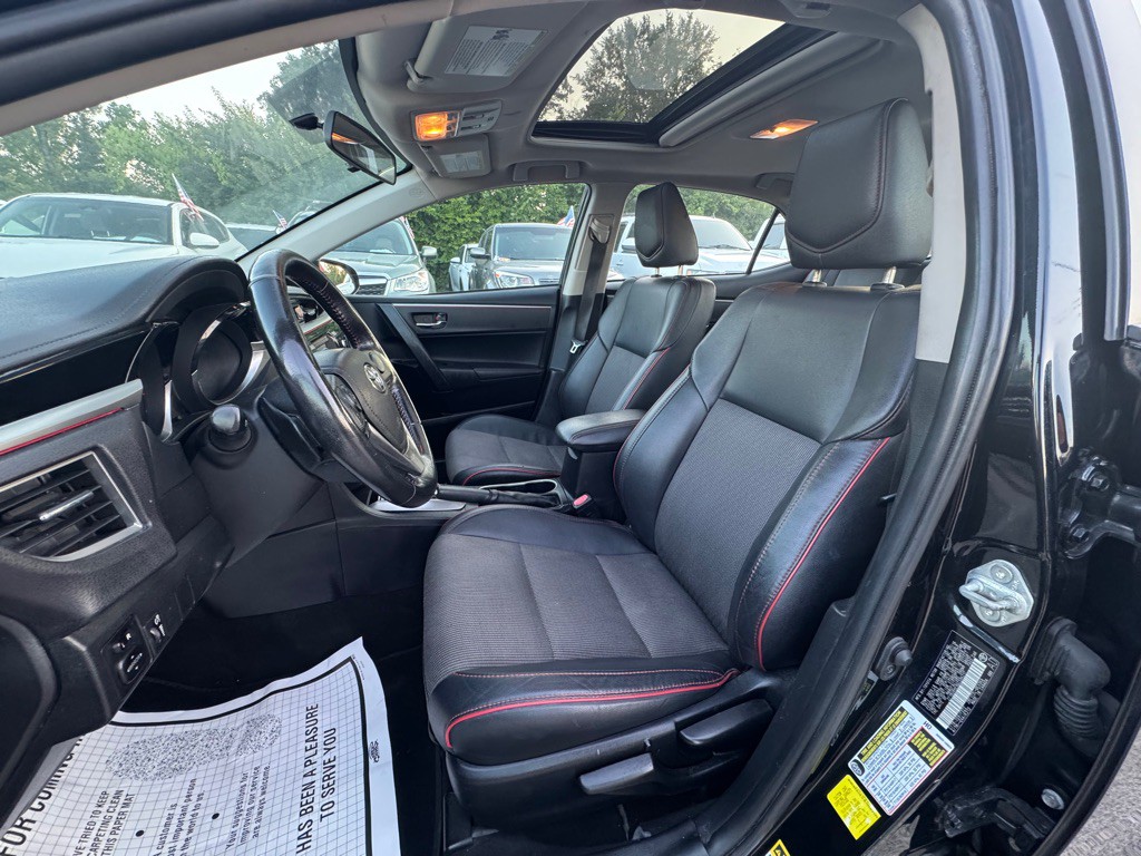 2016 Toyota Corolla Image 8