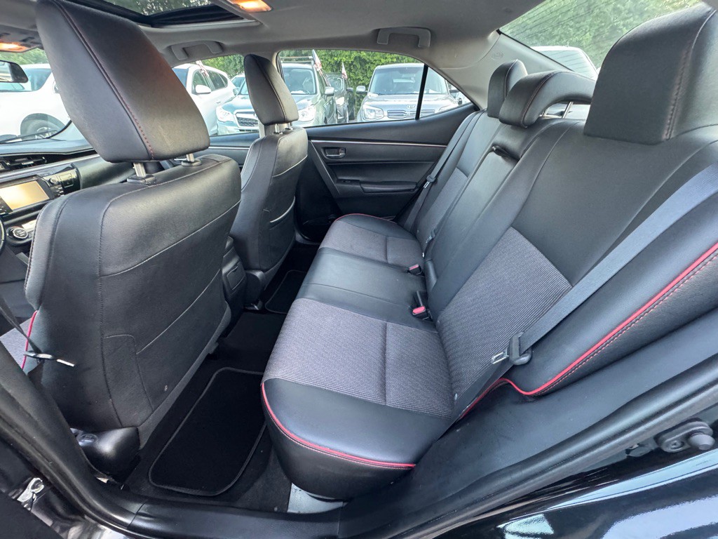 2016 Toyota Corolla Image 10
