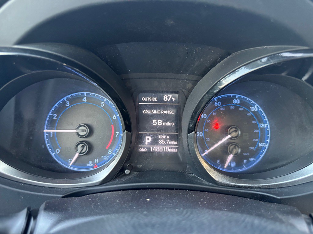 2016 Toyota Corolla Image 13