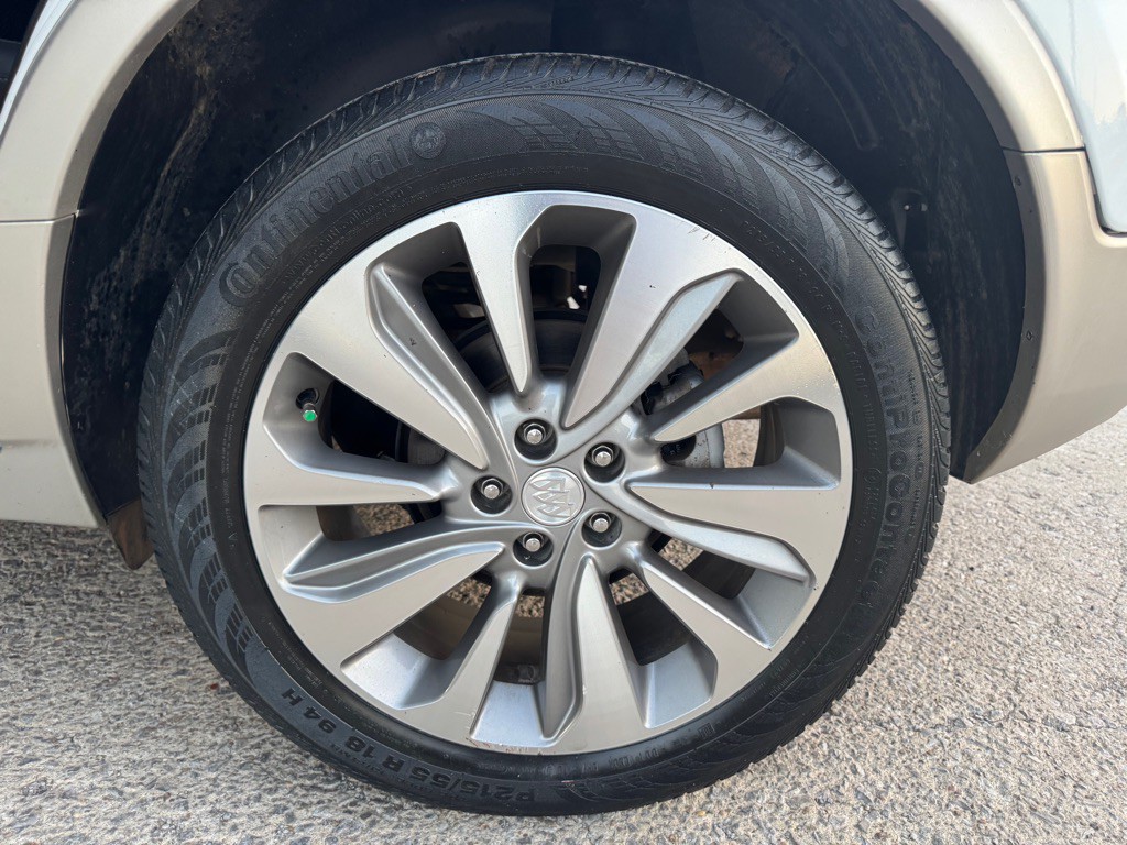 2019 Buick Enclave Image 17