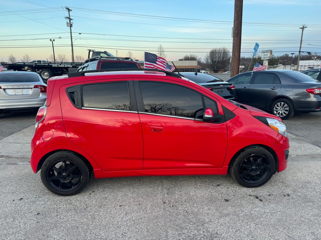 2014 Chevrolet Spark Image 4