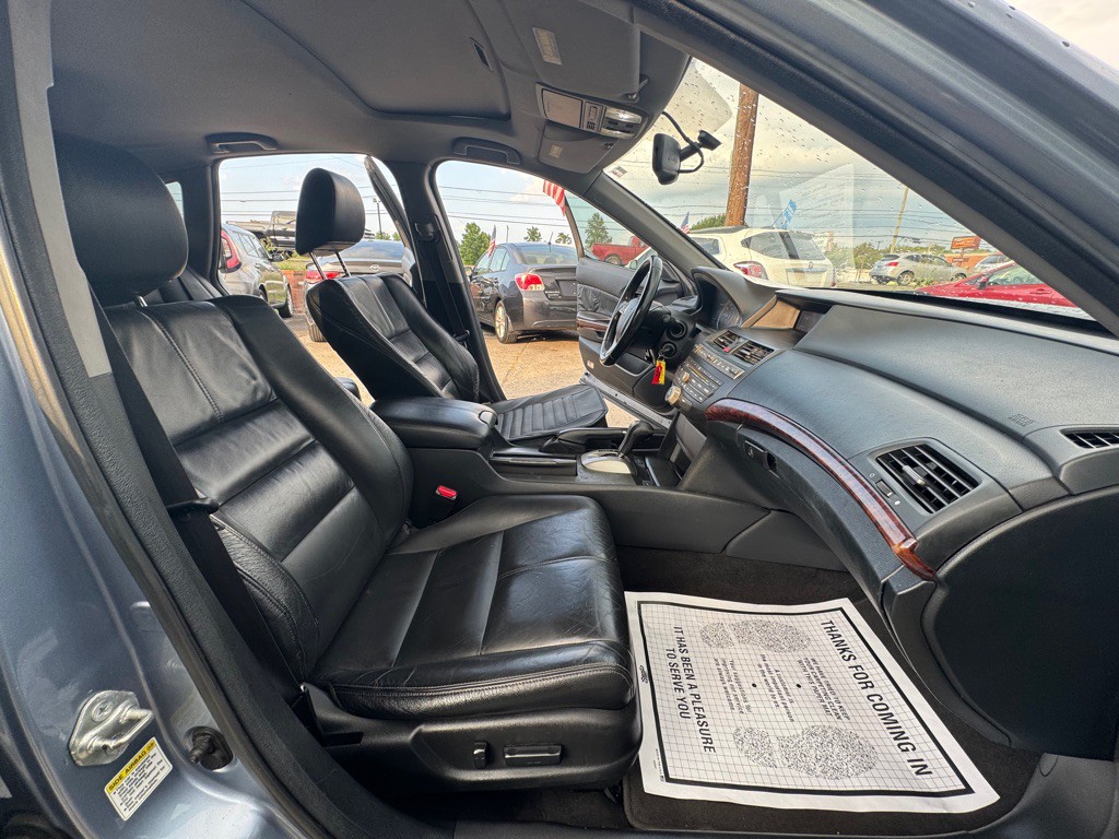 2010 Honda Accord Image 10