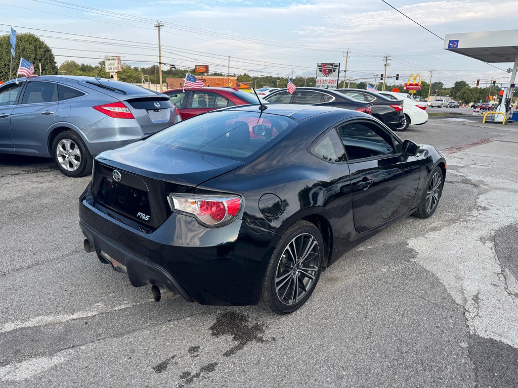2013 Scion FR-S Image 5