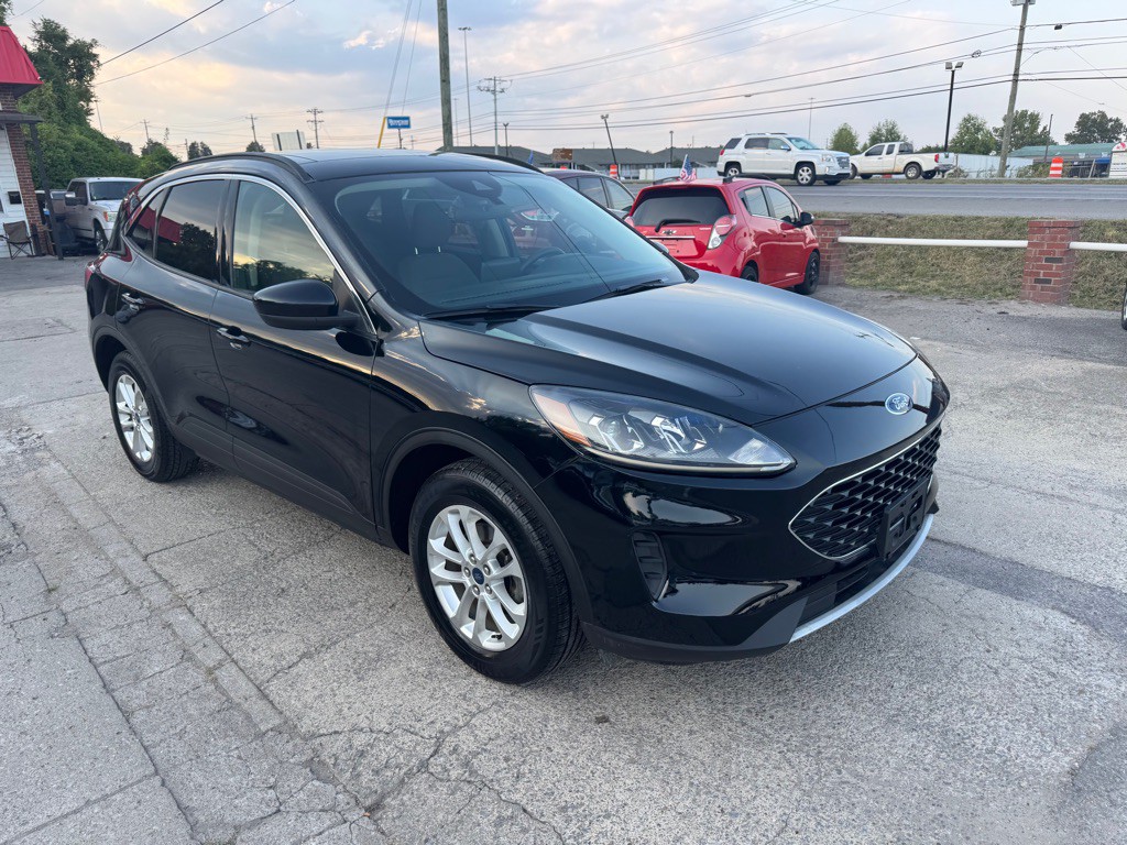 2020 Ford Escape Image 3