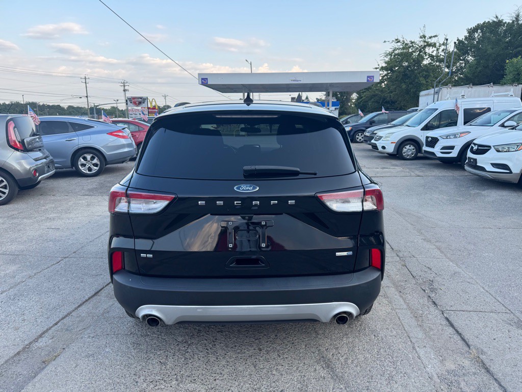 2020 Ford Escape Image 6
