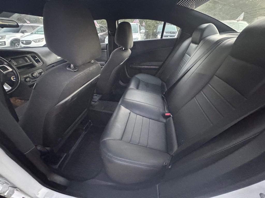 2013 Dodge Charger Image 10