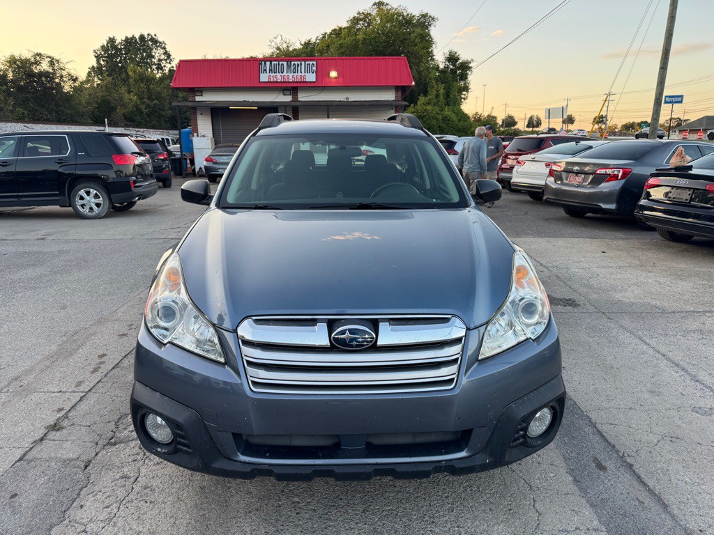 2014 Subaru Outback Image 2