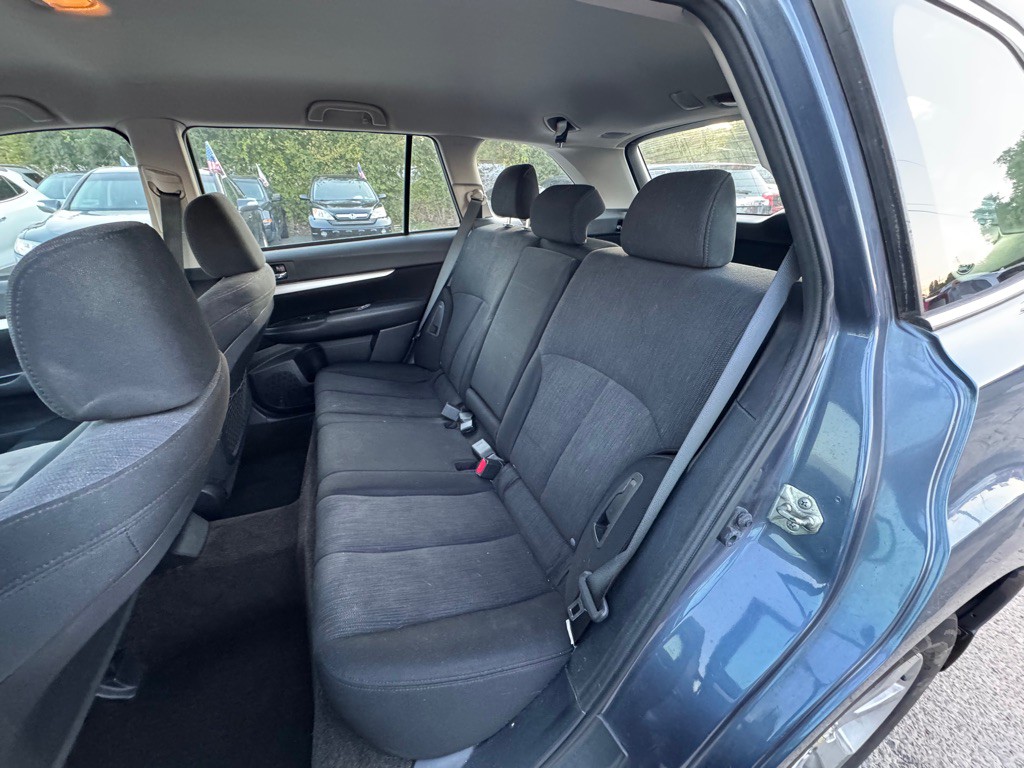 2014 Subaru Outback Image 10