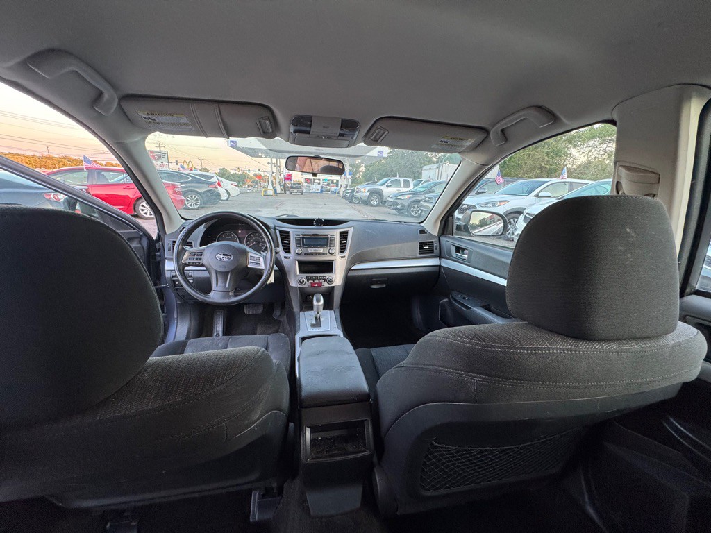 2014 Subaru Outback Image 11