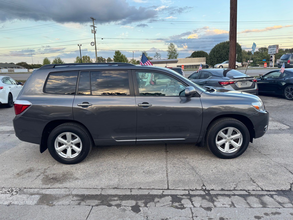 2010 Toyota Highlander Image 4