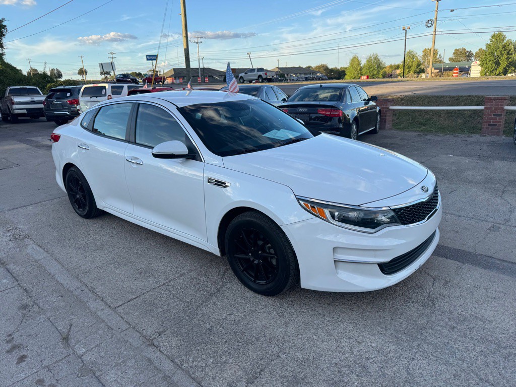2016 Kia Optima Image 3