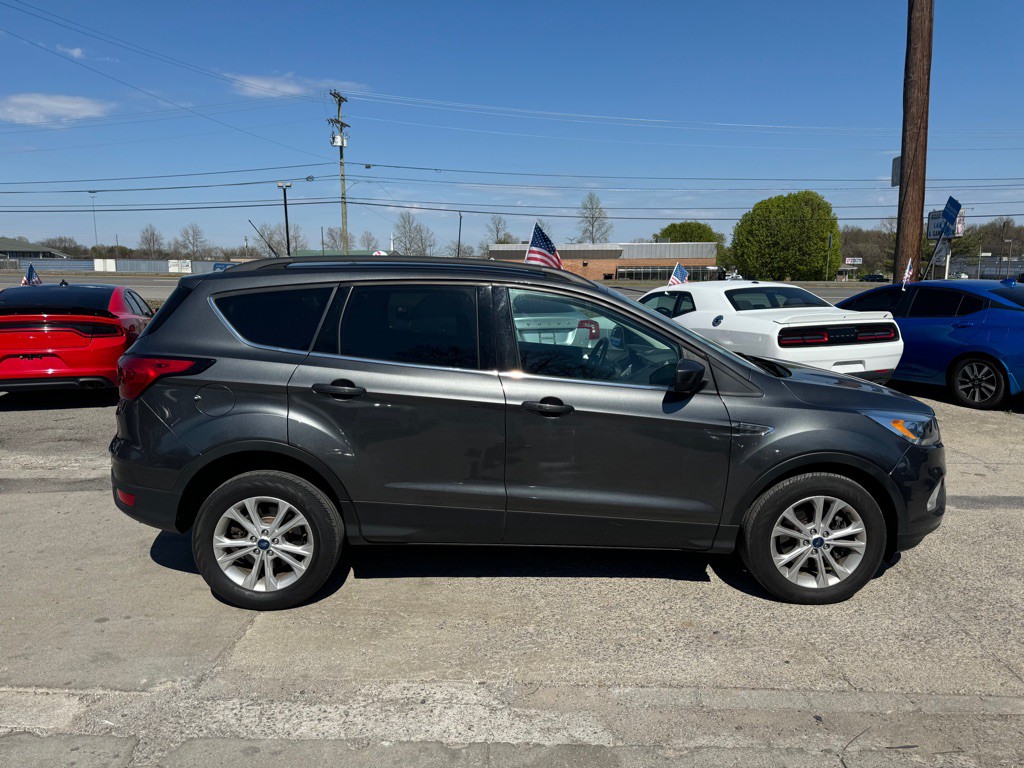 2019 Ford Escape Image 4
