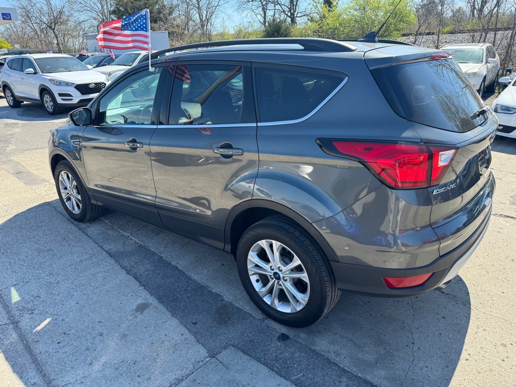 2019 Ford Escape Image 8