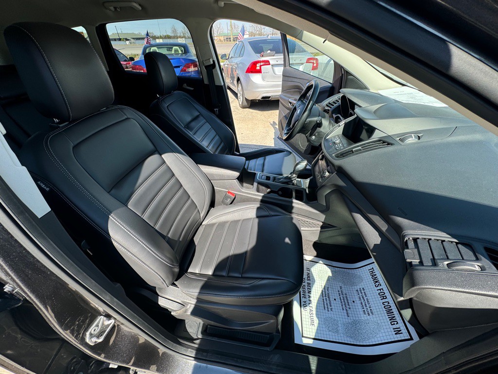 2019 Ford Escape Image 10