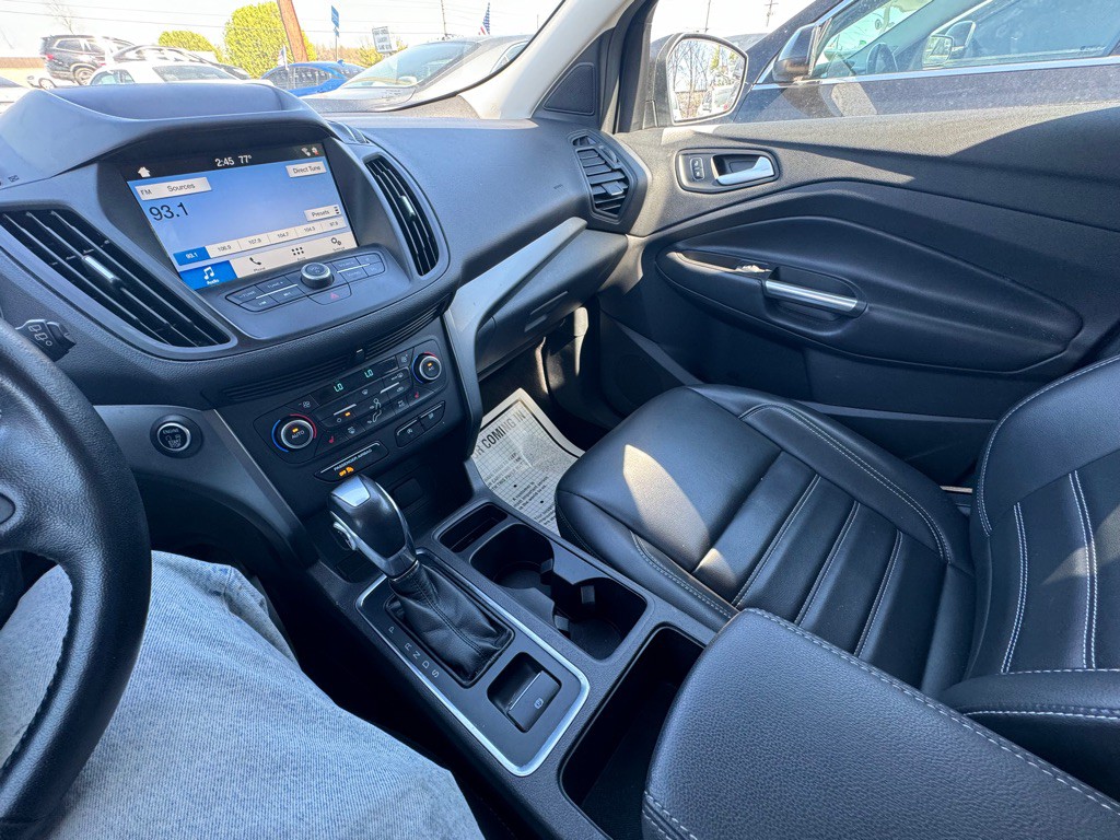 2019 Ford Escape Image 15